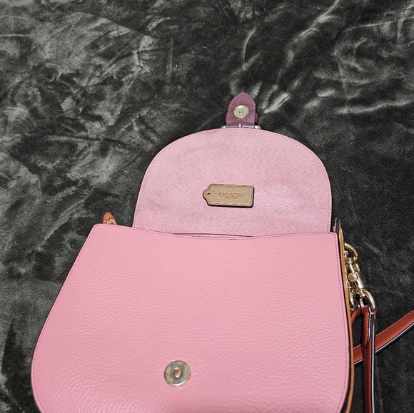 Authentic Coach Shouler/Crossbody Bag - Picture 4 of 9